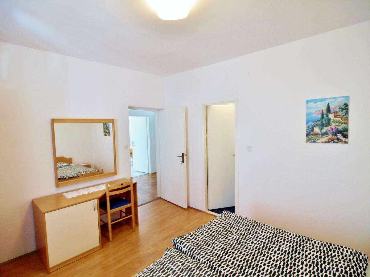 Apartments Ljubica Barbat na Rabu المظهر الخارجي الصورة