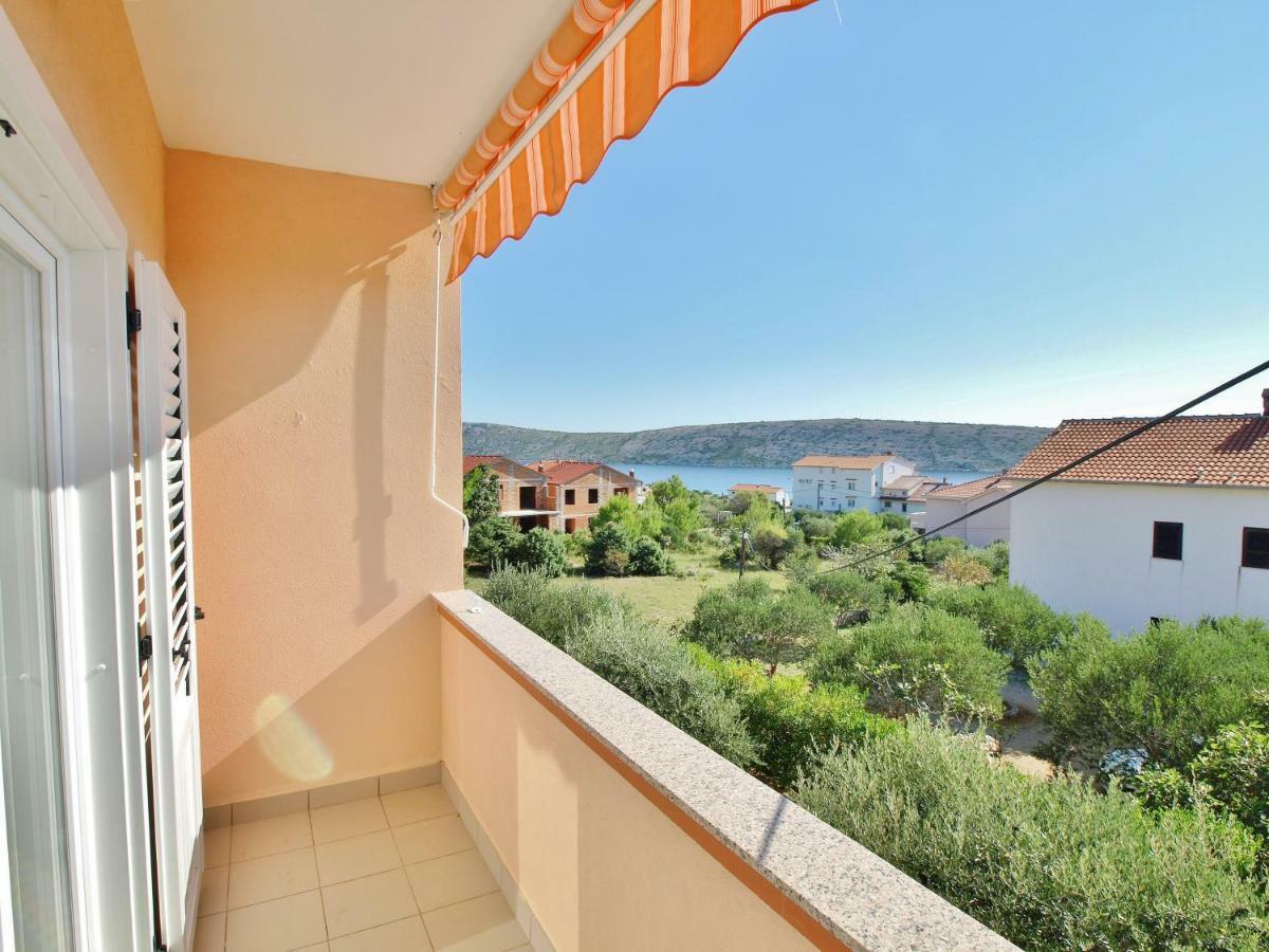 Apartments Ljubica Barbat na Rabu المظهر الخارجي الصورة